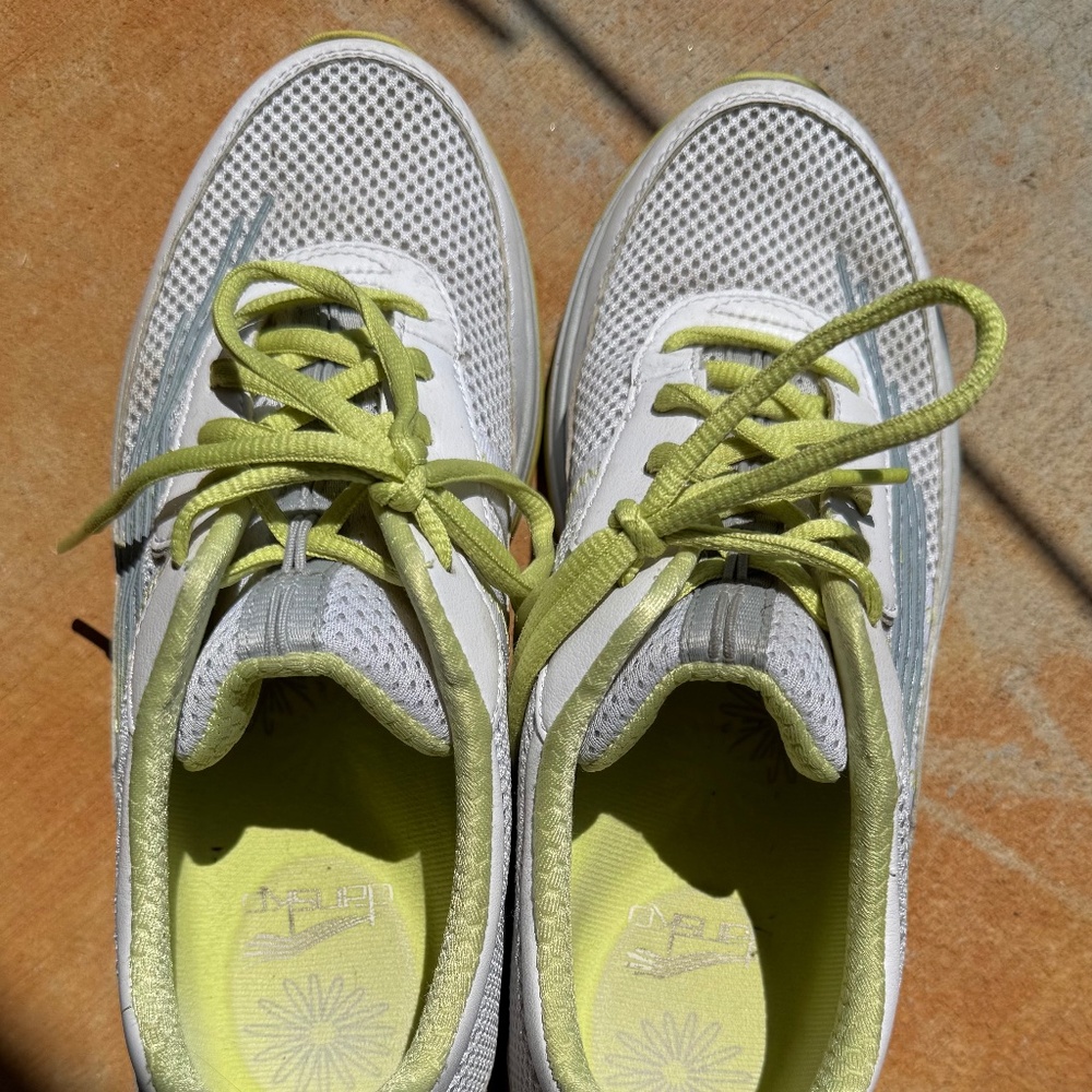 Dansko Athletic Shoes White with Green Accents and Breathable Mesh